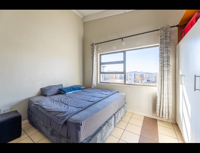 0.5 BEDROOM APARTMENT FOR SALE IN DAINFERN